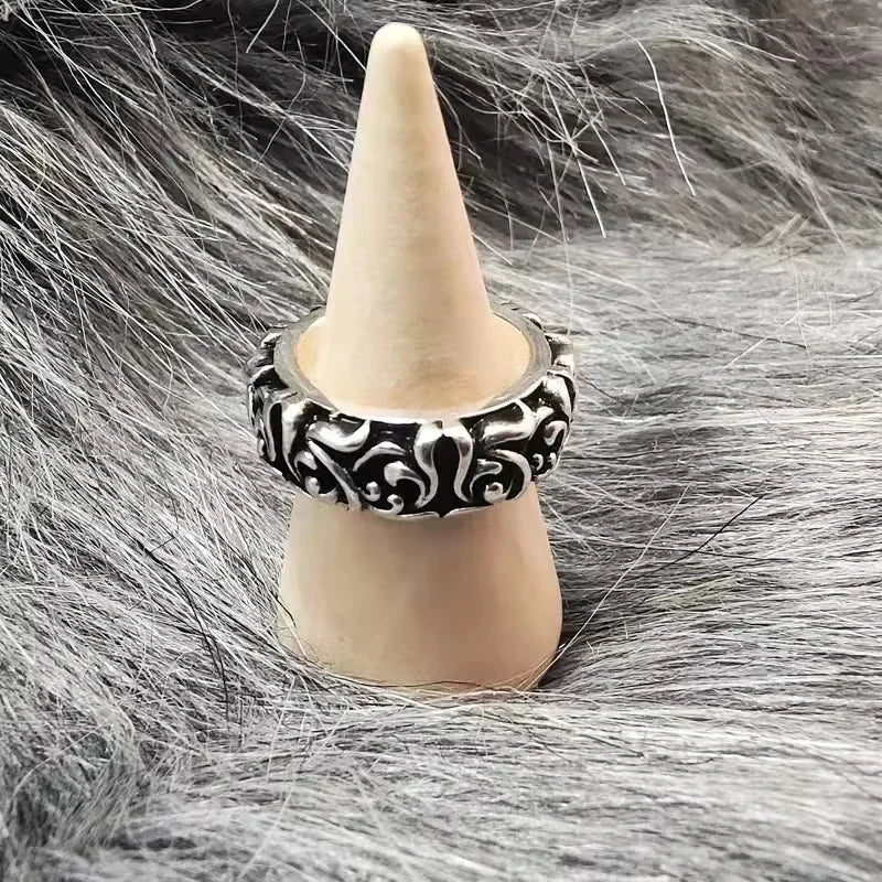 VINTAGE VINE ARCHIVE RING